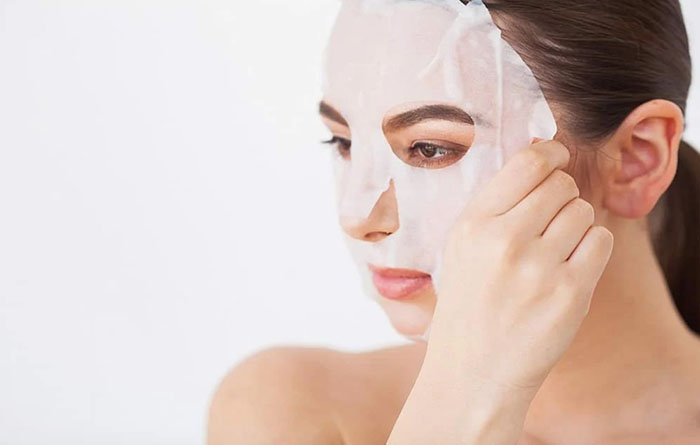Sử dụng mặt nạ dưỡng da để sở hữu một làn da chắc khỏe